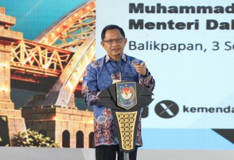 Menteri Dalam Negeri (Mendagri) Muhammad Tito Karnavian dalam acara yang berlangsung di Hotel Platinum, Kota Balikpapan, Kalimantan Timur (Kaltim)