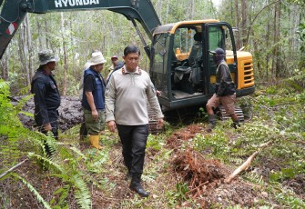 Polda Kalteng Perkuat Penyekatan Api untuk Cegah Karhutla Meluas