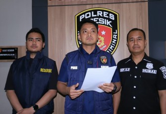 Polres Gresik Amankan Pria Eksibisionis di Cerme, Sering Beraksi Sasar Pemotor Wanita