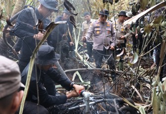 Polda Riau Gunakan X Fire dan Drone Tangani Karhutla Siak, Lima Titik Api Berhasil Dipadamkan