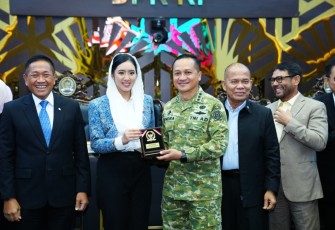 Asrenum Panglima TNI Bersama Wamenhan RI Bahas RUU Reforma Agraria