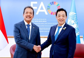 Menteri Kelautan dan Perikanan, Sakti Wahyu Trenggono dan Direktur Jenderal Food and Agriculture Organization (FAO), Dr Qu Dongyu 