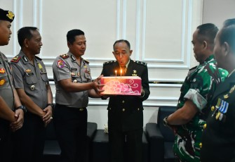 Kasdim 0803/Madiun Mayor Kav Nanang Choirudin