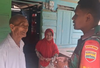Tukiran warga desa Aek Batu
