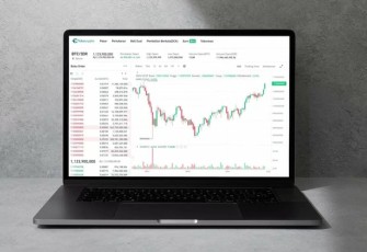 Ilustrasi pergerakan harga Bitcoin (BTC) yang meningkat di tengah gejolak geopolitik Timur Tengah