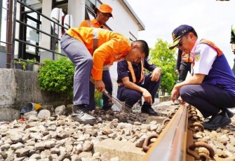 KAI Daop 7 Madiun Tingkatkan Mitigasi dan Kesiapsiagaan Prasarana