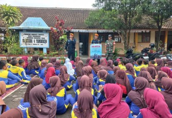 Ilustrasi Berita (KAI Daop 4 Semarang)