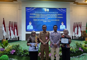 Komitmen Lingkungan Berkelanjutan, SUCOFINDO Banjarmasin Raih Juara 1 Eco Office