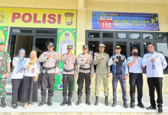 Nakes dan Ambulance Standby di Kawasan Wisata /Foto : MC 