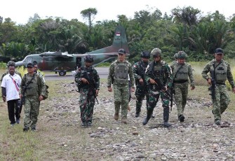 Pangkogabwilhan III Pastikan Bandara Perintis di Papua Kembali Aman dan Siap Beroperasi