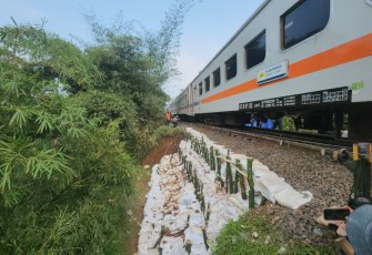 Penanganan Gogosan Jalur KA Cibeber–Lampegan Selesai, Perjalanan KA Siliwangi Kembali Normal