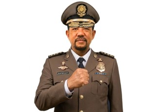Kepala Satuan Polisi Pamong Praja dan Pemadam Kebakaran Provinsi Kepulauan Riau, Guntur Sakti