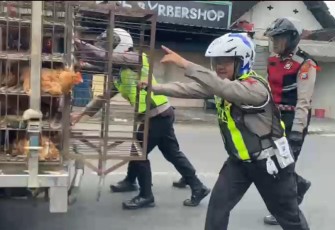 Respon Cepat Tim Urai Polres Blitar Bantu Kendaraan Mogok