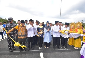 Komitmen Pemprov Kepri Perkuat Konektivitas di Perbatasan