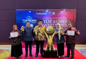 Bupati Roby dan BPR Bintan Sukses Sabet Tiga Penghargaan Sekaligus di TOP BUMD Awards 2026