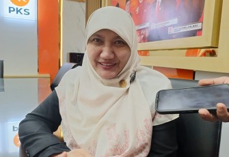 Anggota Pansus BUMD Lilik Hendarwati
