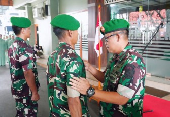 Kasrem 052/Wkr Pimpin Acara Laporan Korps 16 Prajurit Naik Pangkat