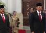 Hadi Tjahjanto bersama AHY saat dilantik menjadi Menko Polhukam dan Menteri ATR/BPN di istana Negara, Jakarta, Rabu (21/2)