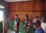 Danrem 181/PVT Brigjen TNI Slamet Riadi, S.I.P., meninjau rumah hasil dari program TMMD ke-129 Kodim 1807/Sorsel di Kampung Sesor, Kamis (13/8)