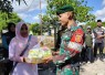Yonarmed 12 Kostrad Perkuat Kemanunggalan dengan Aksi Sosial Jumat Berkah