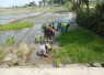 Babinsa Krandegan Dampingi Petani Siapkan Bibit Padi