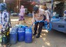 Polres Pasuruan Sulap Mobil Patroli Jadi Pengangkut Air Bersih untuk Warga Terdampak Kekeringan