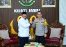 Kapolda Jambi Irjen Pol. Krisno H. Siregar, S.I.K., M.H., hadir secara langsung di Kantor Kejaksaan Tinggi Jambi