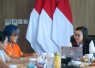 Wakil Menteri Ekonomi Kreatif/Wakil Kepala Badan Ekonomi Kreatif (Ekraf), Irene Umar (kanan), berdialog dengan CEO sekaligus Founder PT. Folkacommunal Kreasi Sukaria, Sara Tobing (kiri) saat menerima audiensi Folkacommunal di Kantor Kementerian Ekonomi Kreatif, Jakarta, Senin (10/08/2026).